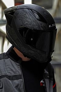 Rapıd 2 Race Crypt Mat Siyah Kask ürün fotoğrafı
