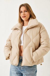 Kadın Oversize Şişme Mont ürün fotoğrafı
