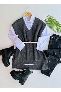 V Yaka Yırtmaclı Triko Selanik Süveter Ön Boy 65 Cm Arka Boy 70 Cm En 50 Cmdir SELANİK SÜVETER ürün fotoğrafı