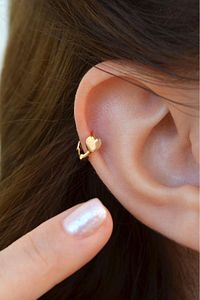 Kalp Tragus Piercing Helix Kıkırdak Küpesi ürün fotoğrafı