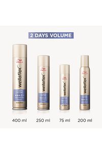 Wellaflex 2 Days Volume 2 Gün Boyunca Hacim Veren Saç Köpüğü Extra Strong Hold 200 ml ürün fotoğrafı