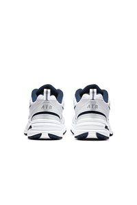 Air Monarch Iv Beyaz Spor Ayakkabı ürün fotoğrafı