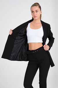 Kadın Blazer Ceket Kemerli Cepli Havuç Pantolon Takım ürün fotoğrafı