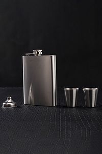 Çelik 8 Oz 240 ml Içki Matara Takım Py48-takim ürün fotoğrafı