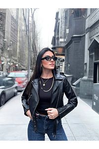 Kadın Deri Ceket Dikişsiz ürün fotoğrafı