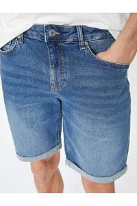 Kot Şort Slim Fit Düğmeli Cepli Katlı Paça Detaylı ürün fotoğrafı