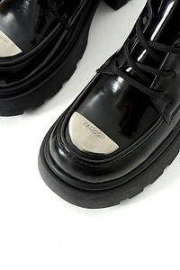 Rugan Kadın Günlük Metal Detaylı Bağcıklı Siyah Loafer Ayakkabı Şık Ve Rahat ürün fotoğrafı