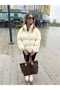 KADIN KÜRKLÜ PELUŞ MONT ürün fotoğrafı