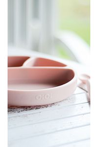 Porsiyon Vakum Tabanlı Silikon Tabak - Pinky Pink ürün fotoğrafı