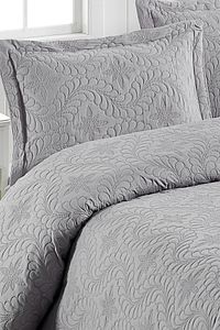 İvy Gri Çift Kişilik Microfiber Kapitone Yatak Örtüsü ürün fotoğrafı