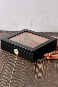 Siyah Camlı Kısa Humidor Puro Kutusu Rc06sy ürün fotoğrafı