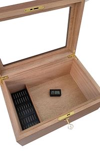 Sedir Ağacı Camlı Humidor Puro Kutusu Rb98 ürün fotoğrafı