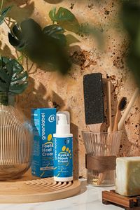 Ayak Ve Topuk Çatlak Bakım Kremi %10 Üre Shea Butter Içeren Onarıcı Krem 100 ml ürün fotoğrafı