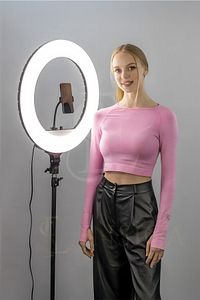 Döküm Ayaklı 21 Inç Rıng Lıght Kumandalı Led 54cm Influencer Kuaför Makyaj Işığı Çantalı ürün fotoğrafı