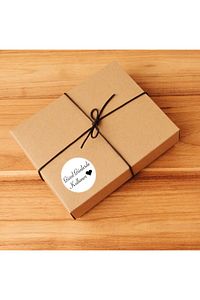 Güzel Günlerde Kullanın Etiketi Yuvarlak Sticker (BEYAZ) 100 Adet (A KALİTE) Yuvarlak Kesim ürün fotoğrafı