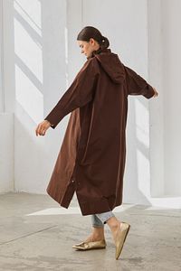Kapüşonlu Oversize Yağmurluk Kahverengi ürün fotoğrafı