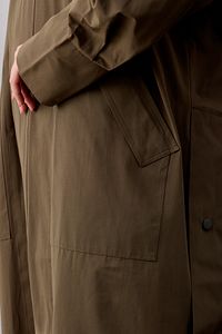 Kapüşonlu Oversize Yağmurluk Yeşil ürün fotoğrafı