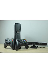 Xbox 360 Jtag 2 Adet Kablosuz Kol Kinect Kamera 30 Oyun ürün fotoğrafı