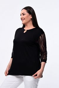 Büyük Beden Yeni Sezon Kolları Dantelli Abiye Model Kısa Kollu 4 Mevsim Tül Detaylı Anne Şık Bluz ürün fotoğrafı