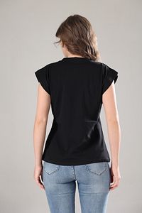 Siyah %100 Pamuk Vatka Görünümlü Basic Bisiklet Yaka Örme T-shirt ürün fotoğrafı