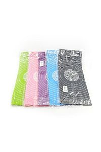 2'li Set 40x50 Cm Silikon Hamur Açma Matı Ve 3'lü Hamur Kesici Kazıyıcı Set ürün fotoğrafı