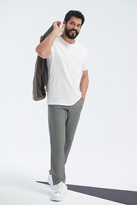 Erkek Beyaz %100 Pamuk Slim Fit Dar Kesim Bisiklet Yaka Basic Tişört ürün fotoğrafı