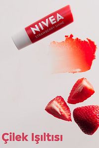 Fruity Shine Çilek Dudak Koruyucu- ürün fotoğrafı