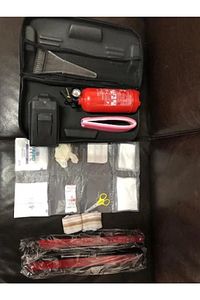 Trafik Seti İlkyardım Lüx Çantalı 1 Kg Yangın Tüplü 4 Ren ürün fotoğrafı