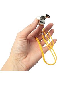Deprem Çantası Seti 3 Adet Metal Düdük 9 Adet Pil 3 Adet El Feneri Acil Durum Yardım Seti ürün fotoğrafı