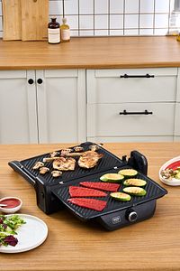 Gastro Classic Izgara ve Tost Makinesi Matte Black 6 Dilim Kapasiteli ürün fotoğrafı