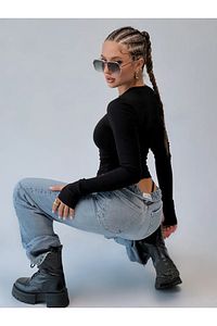 Siyah Spor Crop Top Bisiklet Yaka DARKALIP Soft Touch Basic Parmaklı Spor Body ürün fotoğrafı