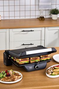 Gastro Classic Izgara ve Tost Makinesi Matte Black 6 Dilim Kapasiteli ürün fotoğrafı