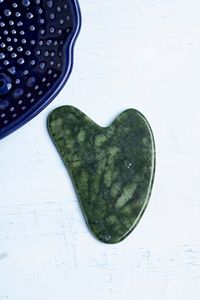 Sertifikalı Yeşim Gua Sha Masaj Taşı ürün fotoğrafı