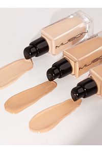 Natural Illumination Foundation - Light.30 ml ürün fotoğrafı