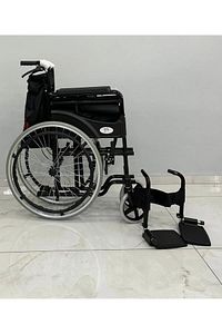 Elitgrup Refakatçi Frenli Ekonomik Manuel Tekerlekli Sandalye ürün fotoğrafı
