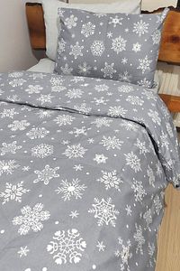 Tek Kişilik Çarşaflı Lastikli Pamuklu 2 Yastık Kılıflı Genç Kar Desenli Kış Gri Nevresim Takımı ürün fotoğrafı
