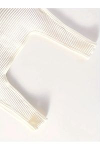 Kadın Crop 2'li Paket Siyah - Beyaz Pedli Spor Sütyeni Yarım Atlet Büstiyer Bluz ürün fotoğrafı