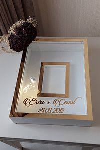 30x40 Cm Gold-beyaz Ledli Fotoğraf Bölümlü Tasarım Gül Kutusu Anı Çerçevesi! Ayna Çerçeve! ürün fotoğrafı