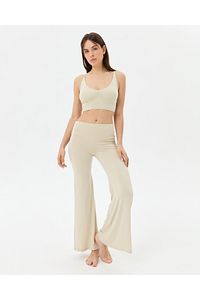 Krem Şortlu Yoga Pantolon İnce Dökümlü Yoga Pantolon ürün fotoğrafı