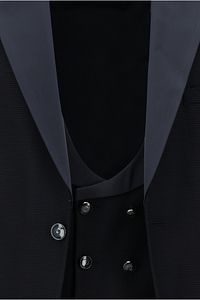 Slim Fit Dar Kesim Şal Yaka Yelekli Smokin & Damatlık ürün fotoğrafı