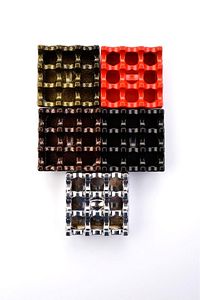 Metal 9 Delikli Kültablası Küllük Kül Tablası ürün fotoğrafı