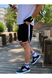 Erkek Siyah Çizgili Günlük Penye Şort Basketbol Futbol Fitness Spor Egzersizi Koşu Bermuda ürün fotoğrafı