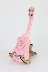 Ukulele Yeni Başlayanlar Için Arkasına ,yanına Yapıştırılan Şeffaf Akor Tablosu,cetveli ürün fotoğrafı