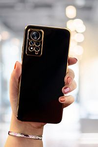 Redmi Note 11 Pro & 12 Pro 4g Kılıf Parlak Kenarlı Altın Işlemeli Kamera Korumalı Kapak ürün fotoğrafı