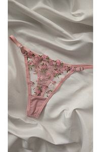 Pembe Dantelli Bralet Takım (SÜTYEN&TANGA) ürün fotoğrafı