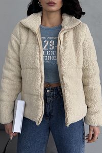 Peluş kabartma teddy şişme mont ürün fotoğrafı