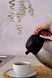 2 Litre Çelik Soğuk Sıcak Su Ve Çay Termosu - 1200p ürün fotoğrafı