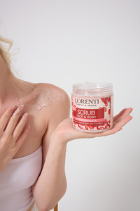 Nar Özlü Sıkılaştırıcı Ve Aydınlatıcı Yüz Ve Vücut Peeling Scrub 500 ml ürün fotoğrafı