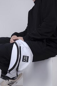 Unisex Beyaz Renkli Omuz Ve Bel Çantası ürün fotoğrafı