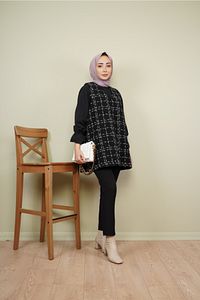 Kadın Noktalı Tüvit Süveter Siyah ürün fotoğrafı